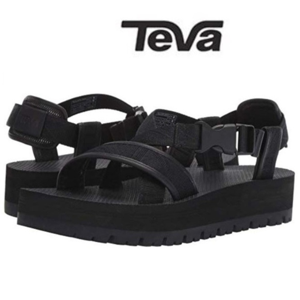 Teva Flatform sandals women’s 7